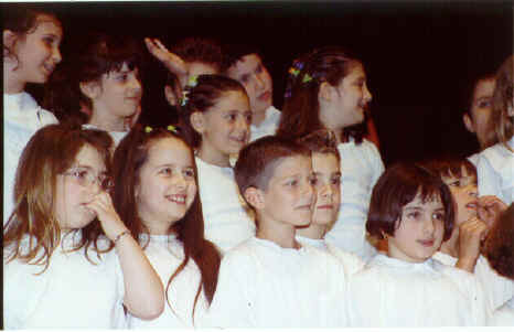coro4.jpg (230248 byte)